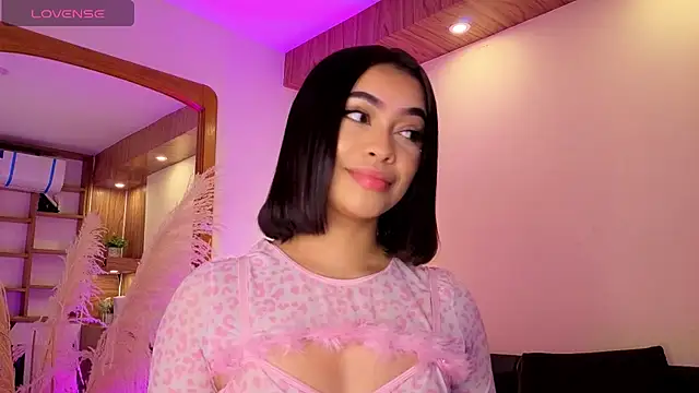 Snapshot of Chloe_monroee chatting on May 9, 2026, 3:01 am Chloe monroee online show from May 9, 2026, 3:01 am