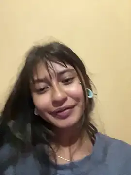 Snapshot of Noa_lau chatting on June 23, 2026, 5:27 am Noa lau online show from June 23, 2026, 5:27 am