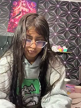Snapshot of Noa_lau chatting on July 19, 2026, 10:08 am Noa lau online show from July 19, 2026, 10:08 am