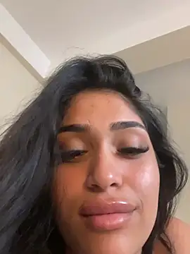 Snapshot of Kira_Krush chatting on July 28, 2026, 2:13 pm Kira Krush online show from July 28, 2026, 2:13 pm