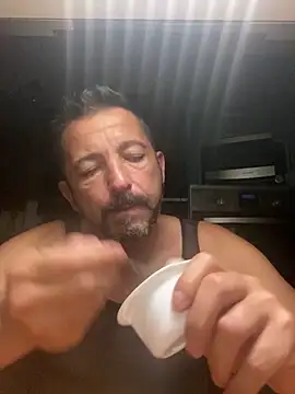 daddy3945 online show from June 4, 2026, 9:54 pm