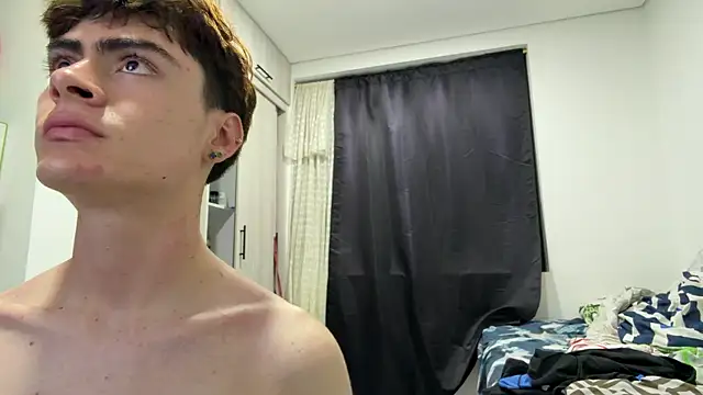  peachyboy online show from July 7, 2026, 3:09 am