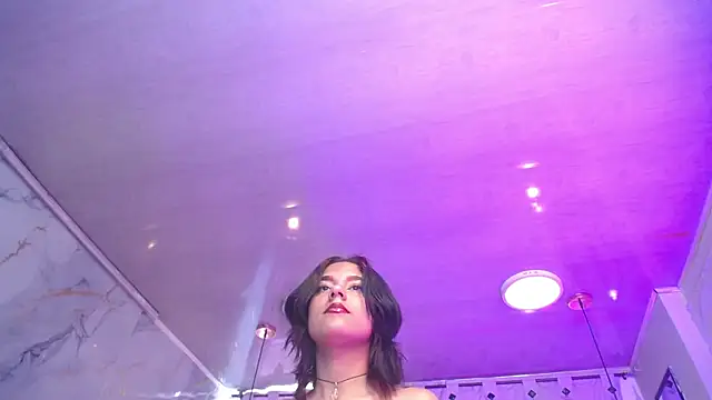 Snapshot of Skyler-rouse chatting on May 11, 2026, 8:17 pm Skyler-rouse online show from May 11, 2026, 8:17 pm
