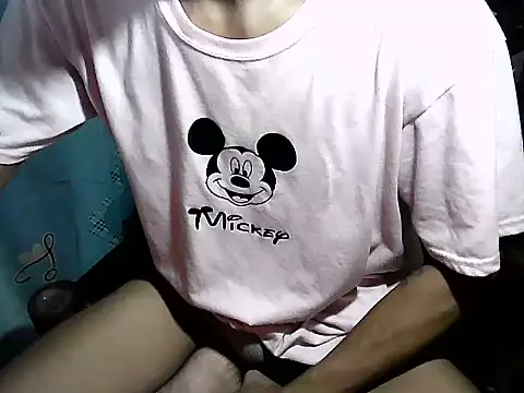 Snapshot of moreno_jack chatting on June 3, 2026, 7:22 am moreno jack online show from June 3, 2026, 7:22 am