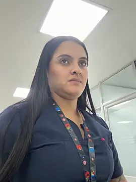 marianm29-1 online show from May 18, 2026, 9:31 pm