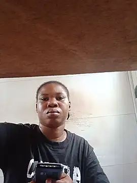 Kettyberry online show from May 19, 2026, 2:56 pm