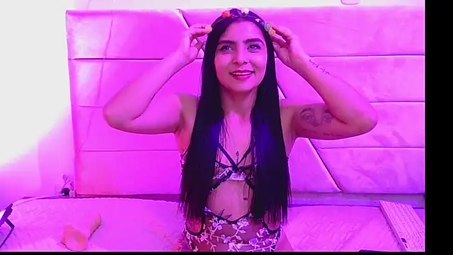 Dani Mimi online show from May 2, 2026, 7:24 am