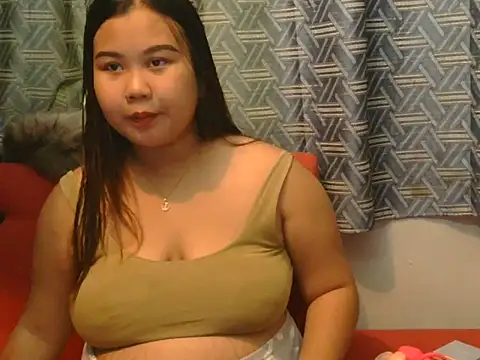 Snapshot of hotchickgirl chatting on June 6, 2026, 6:51 am hotchickgirl online show from June 6, 2026, 6:51 am