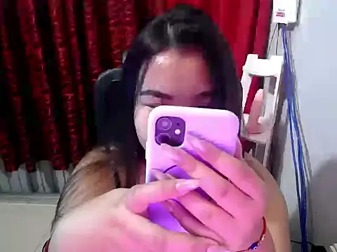 Snapshot of hotchickgirl chatting on June 29, 2026, 8:09 am hotchickgirl online show from June 29, 2026, 8:09 am