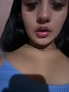Snapshot of SCARLETVELVET_ chatting on July 19, 2026, 2:43 pm SCARLETVELVET online show from July 19, 2026, 2:43 pm