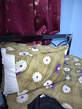 Snapshot of Menaxi_Baby7 chatting on July 1, 2026, 4:40 pm Menaxi Baby7 online show from July 1, 2026, 4:40 pm