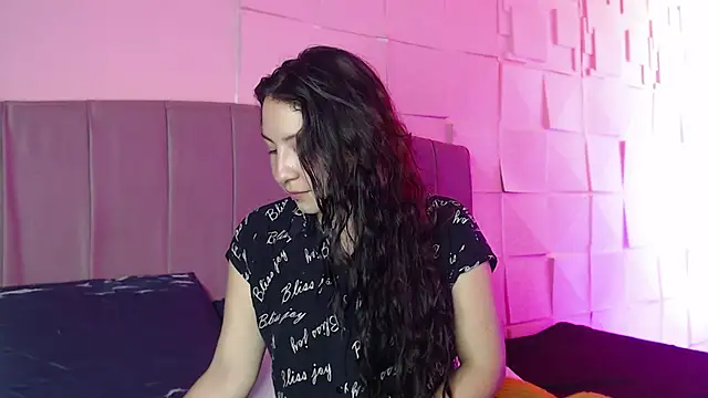 Snapshot of koko15_ chatting on June 9, 2026, 1:56 pm koko15 online show from June 9, 2026, 1:56 pm