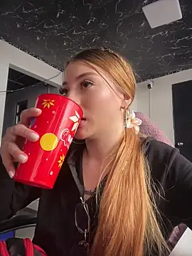 Jessy Queen online show from July 13, 2026, 7:05 pm