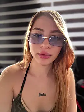 Jessy Queen online show from July 27, 2026, 3:41 pm