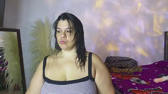 Snapshot of Martina_Foxy01 chatting on June 21, 2026, 1:03 pm Martina Foxy01 online show from June 21, 2026, 1:03 pm