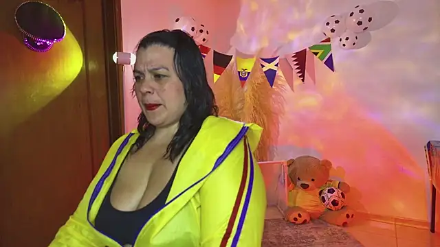 Snapshot of Martina_Foxy01 chatting on July 3, 2026, 11:38 am Martina Foxy01 online show from July 3, 2026, 11:38 am