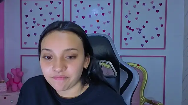 Snapshot of lia_harper_t chatting on May 15, 2026, 2:51 am lia harper t online show from May 15, 2026, 2:51 am