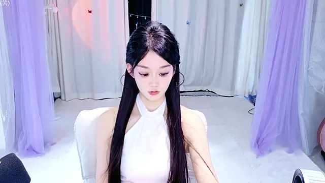 Snapshot of Wa-Nini chatting on May 19, 2026, 11:05 am Wa-Nini online show from May 19, 2026, 11:05 am