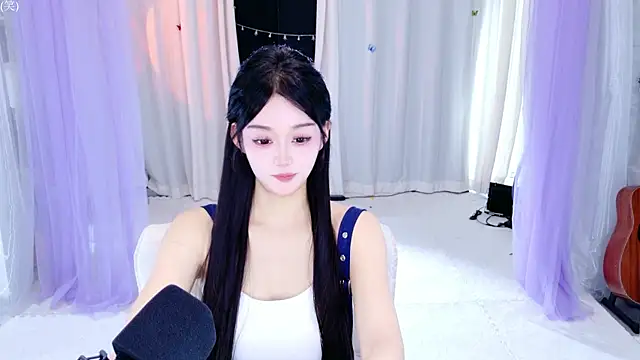 Snapshot of Wa-Nini chatting on May 27, 2026, 7:27 am Wa-Nini online show from May 27, 2026, 7:27 am