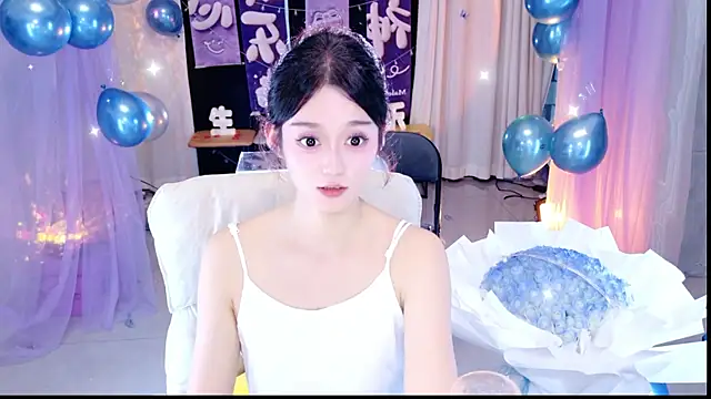 Snapshot of Wa-Nini chatting on July 6, 2026, 12:02 pm Wa-Nini online show from July 6, 2026, 12:02 pm
