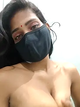 Hot Candy77 online show from May 30, 2026, 7:44 pm