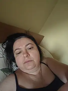 EmmaEmmy40 online show from July 13, 2026, 4:48 am