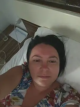 EmmaEmmy40 online show from August 5, 2026, 5:32 am