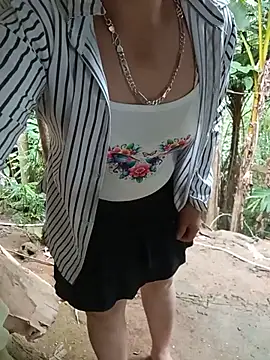 yaja-chan online show from June 19, 2026, 11:52 pm