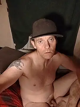 rustle1 online show from June 6, 2026, 8:57 pm