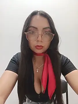 Snapshot of JENNIFER__03 chatting on May 22, 2026, 4:45 pm JENNIFER 03 online show from May 22, 2026, 4:45 pm