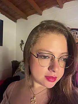 Snapshot of Lilith_Desire chatting on May 26, 2026, 1:29 pm Lilith Desire online show from May 26, 2026, 1:29 pm