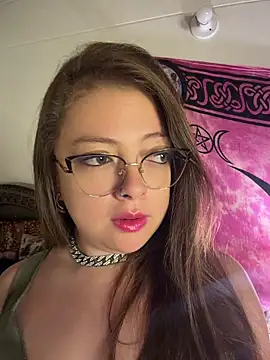 Snapshot of Lilith_Desire chatting on June 1, 2026, 1:02 pm Lilith Desire online show from June 1, 2026, 1:02 pm