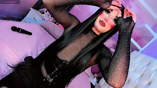 Snapshot of Lexxy_Mattell chatting on July 25, 2026, 5:27 am Lexxy Mattell online show from July 25, 2026, 5:27 am