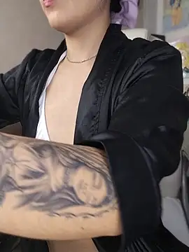 Snapshot of Lubnna chatting on June 2, 2026, 12:12 am Lubnna online show from June 2, 2026, 12:12 am