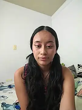 L0lita Emi12 online show from May 21, 2026, 4:25 pm