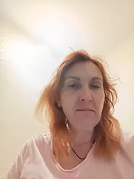 Snapshot of Bel_Nell chatting on June 10, 2026, 5:39 am Bel Nell online show from June 10, 2026, 5:39 am
