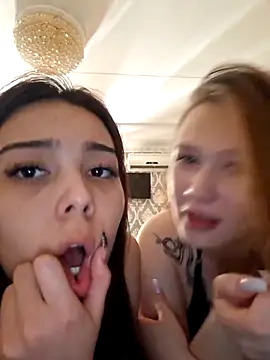 Irendiangel online show from May 15, 2026, 11:01 pm
