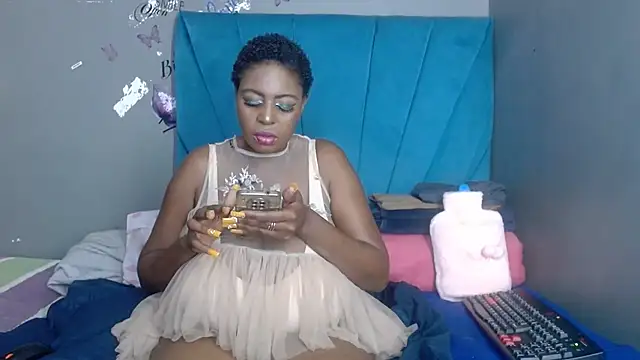 Bustyboobs1986xXx online show from June 8, 2026, 5:46 pm