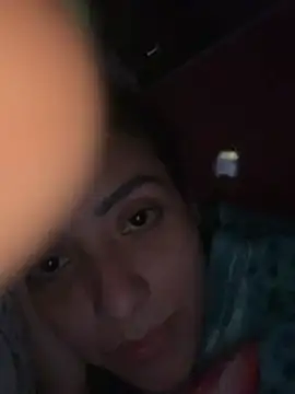 MartinadeCaxias online show from May 12, 2026, 2:52 am