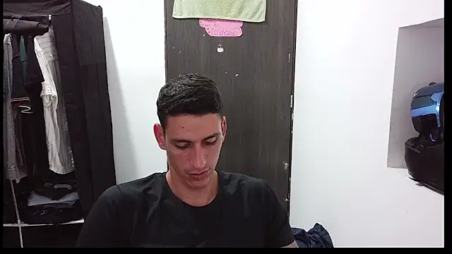 RaulRico online show from June 15, 2026, 4:15 am
