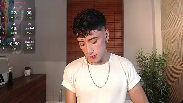 Snapshot of Spencerwhite_ chatting on May 28, 2026, 7:55 pm Spencerwhite online show from May 28, 2026, 7:55 pm