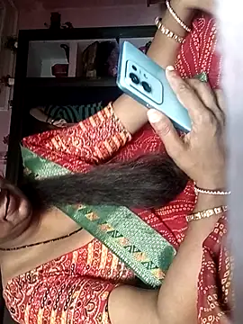 Snapshot of sexy_riya16 chatting on July 21, 2026, 9:44 am sexy riya16 online show from July 21, 2026, 9:44 am