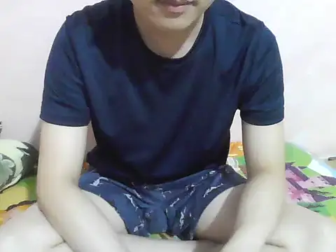 Zineyy online show from June 25, 2026, 4:22 pm