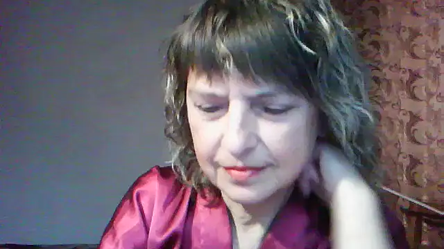 Snapshot of ElizabethGorden chatting on May 13, 2026, 3:04 am ElizabethGorden online show from May 13, 2026, 3:04 am