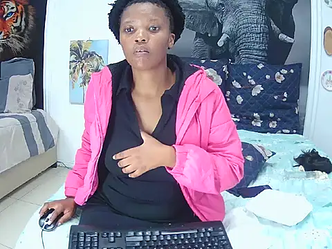 DivineShady online show from May 11, 2026, 2:45 pm