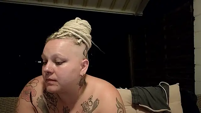 Snapshot of Lady_Peggi chatting on June 26, 2026, 9:08 pm Lady Peggi online show from June 26, 2026, 9:08 pm