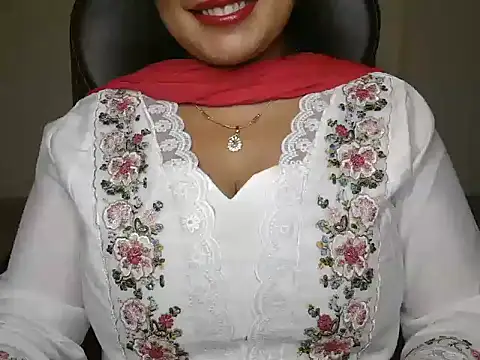 Snapshot of Yanshi23 chatting on May 31, 2026, 3:30 pm Yanshi23 online show from May 31, 2026, 3:30 pm