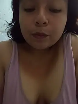 Snapshot of Samantha_vero chatting on May 12, 2026, 4:48 pm Samantha vero online show from May 12, 2026, 4:48 pm