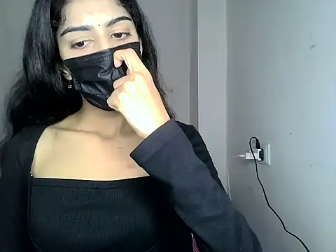 Snapshot of SASSY__BABY_ chatting on July 6, 2026, 5:37 am SASSY BABY online show from July 6, 2026, 5:37 am