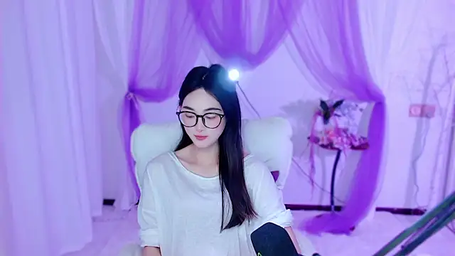 Snapshot of Tili_Lucky chatting on May 22, 2026, 1:13 am Tili Lucky online show from May 22, 2026, 1:13 am